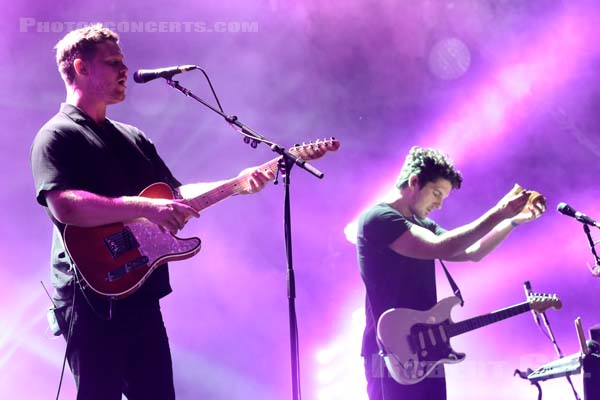 ALT-J - 2015-08-30 - SAINT CLOUD - Domaine National - Scene de la Cascade - 